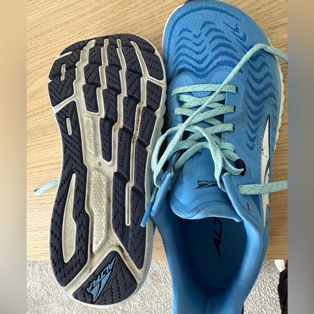 Altra Torin 7 size 7.5 womens